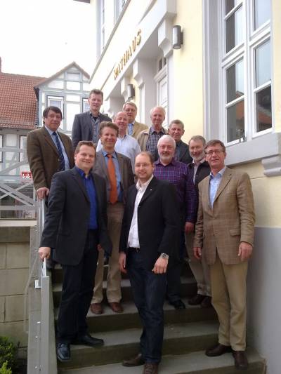 Gruppenbild 2010 - April 2010, nach der Ratssitzung auf der Ratshaustreppe. Auf dem Bild fehlt Ratsfrau Margot Albrecht.