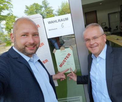 Wahltag und Wahlabend - Ein Selfie mit Andreas Weber und Stefan Thiele für facebook - kurz nach der Stimmabgabe. 